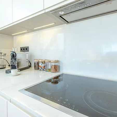 3-bedroom Beachfront With Amenities Hébergement de vacances Bodrum