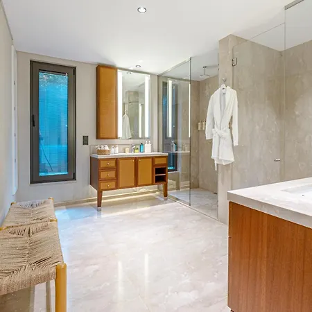 Holiday home 3-bedroom Beachfront With Amenities Bodrum