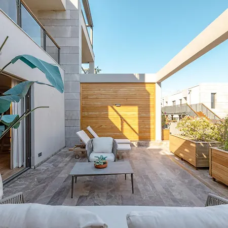 Ferienhaus 3-Bedroom Beachfront Villa With Hotel Amenities